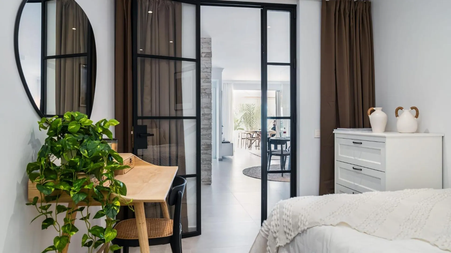 Lomas De La Quinta Modern Luxury Apartment Views Benahavis