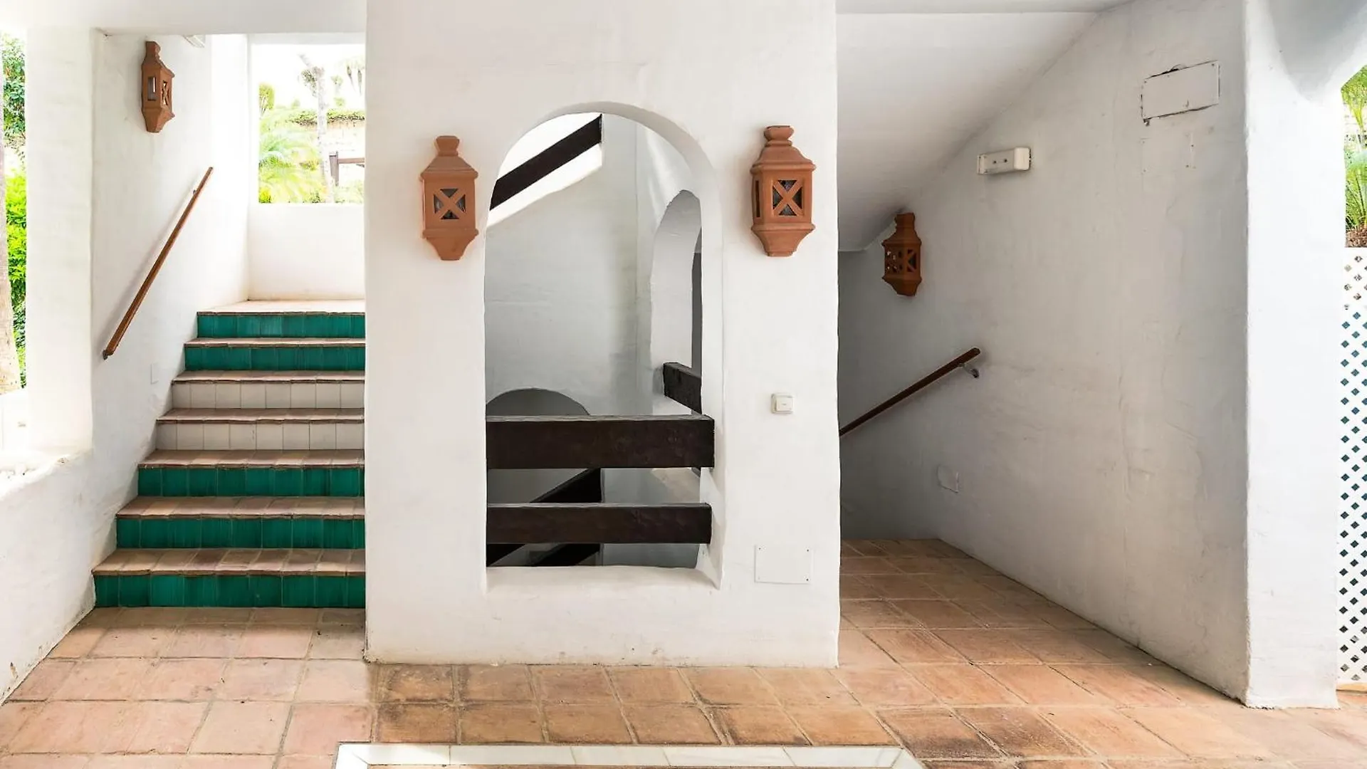 Lomas De La Quinta Modern Luxury Apartment Views Benahavis
